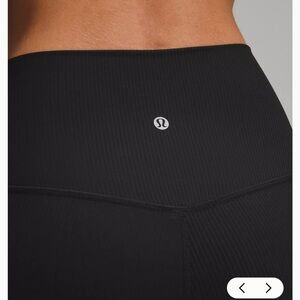 Women's Lululemon Ribbed Black Leggings size 4